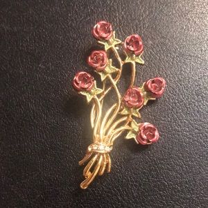 Rose 🌹 Bouquet Brooch